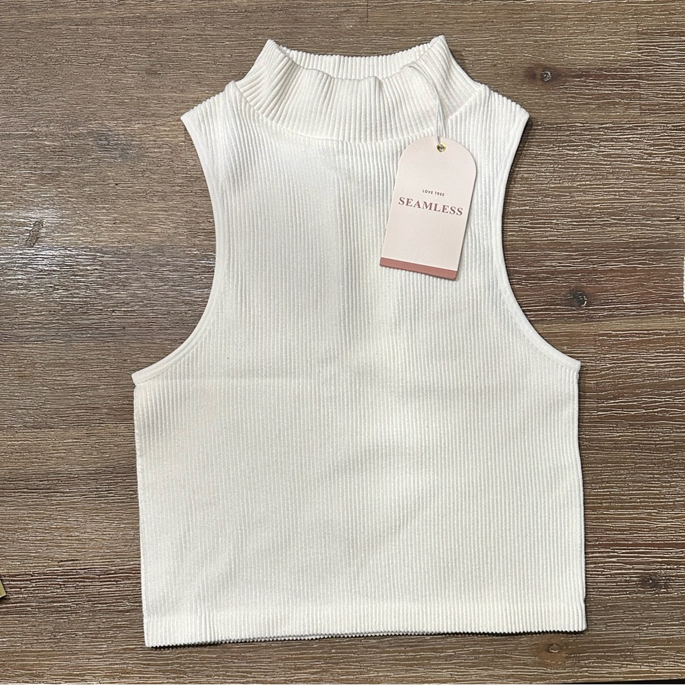 ✨NEW✨ Love Tree White Sleeveless Top